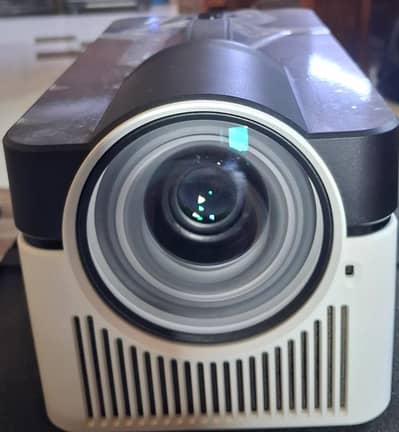 Magcubic hy450 Android Projector