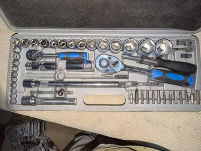 Bike repairing tools