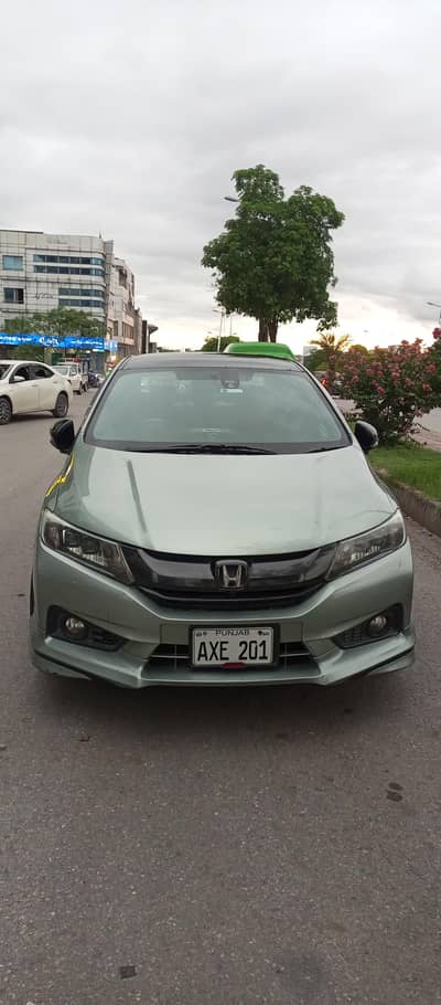 Honda Grace EX 4wd Variant