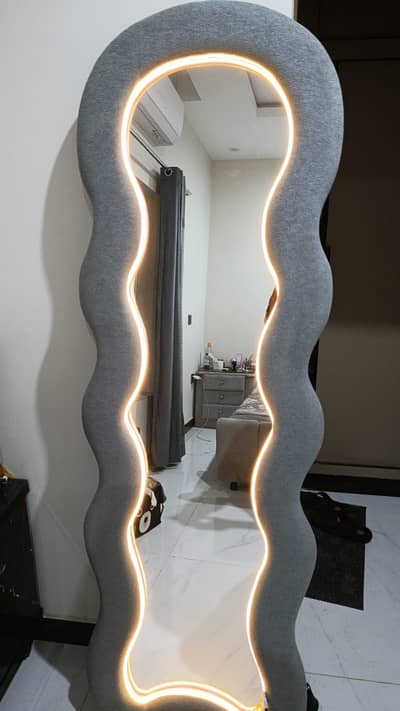 mirror