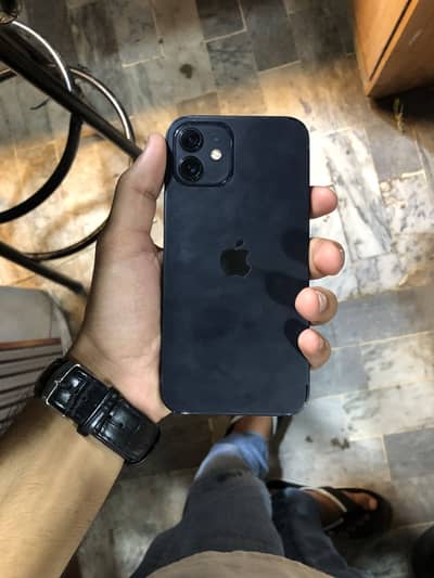 Apple iPhone 12 urjent sell