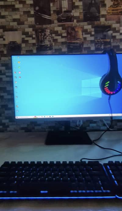RYZEN 5 3600 WITH RX 5600XT + 16GB RAM