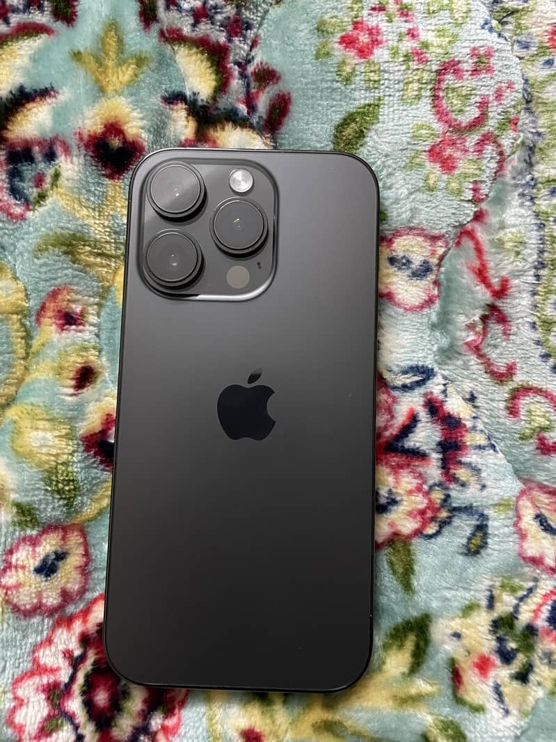 iPhone 14 Pro 0