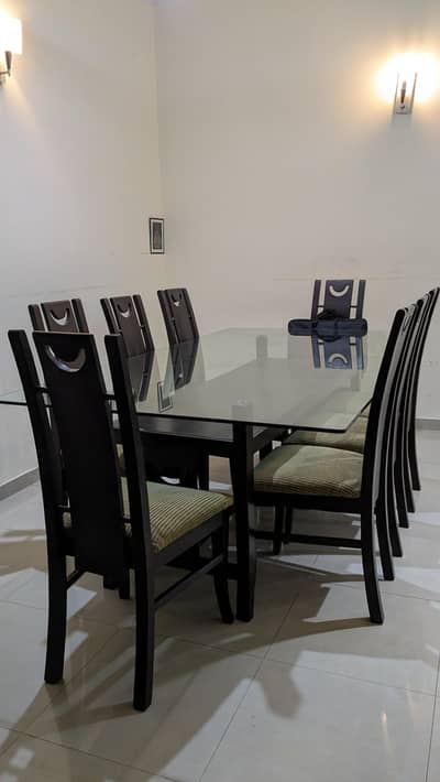 Glass Top 8-Seater Dining Table – Excellent Condition
