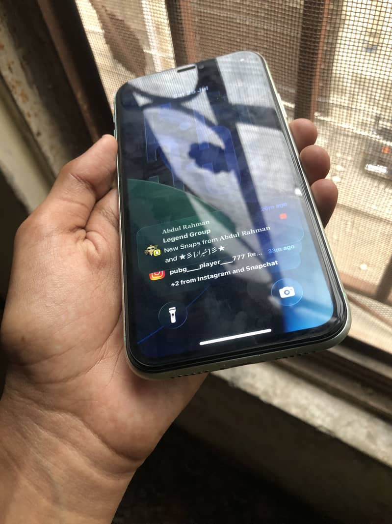 iphone 11 4
