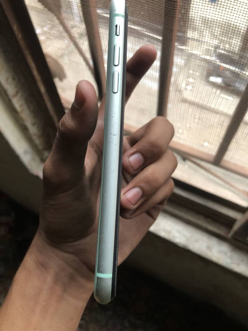 iphone 11 8