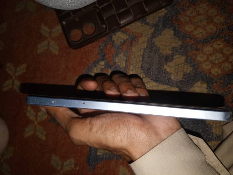 Realme Note 60 3