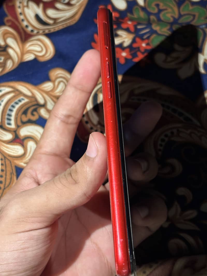 Oppo A12e with box 4