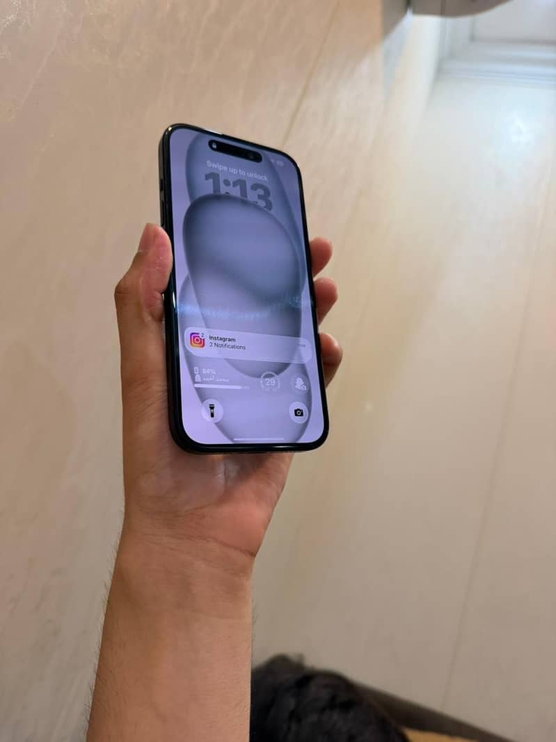 iPhone 15 1