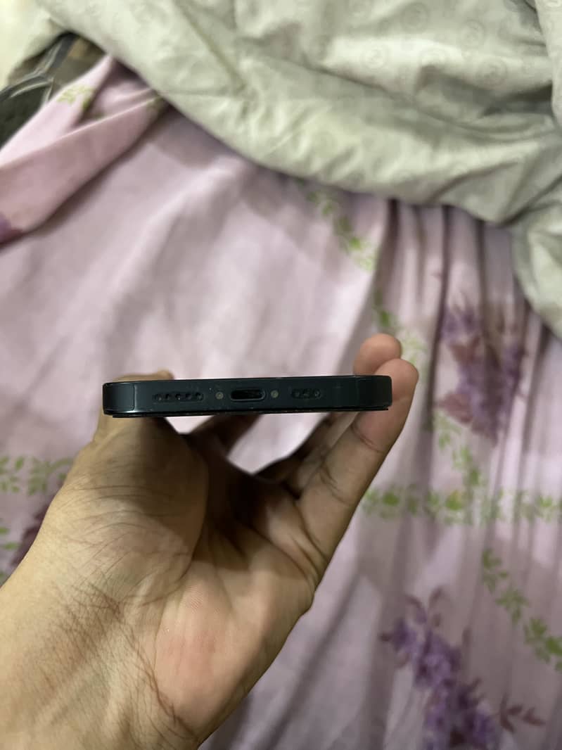Apple iPhone 14 1