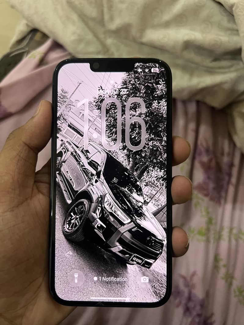 Apple iPhone 14 3