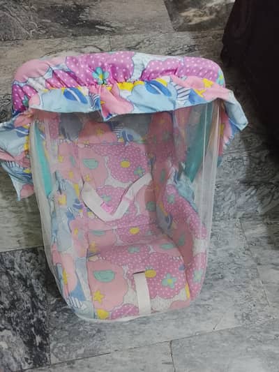 baby carry cot