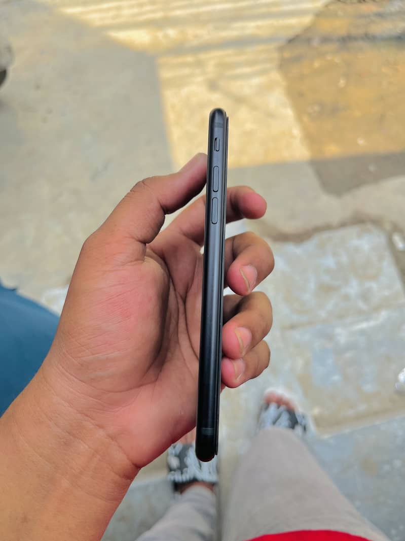 Apple iPhone SE 5