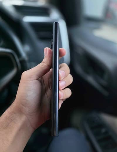 Samsung Mobile S22 Ultra