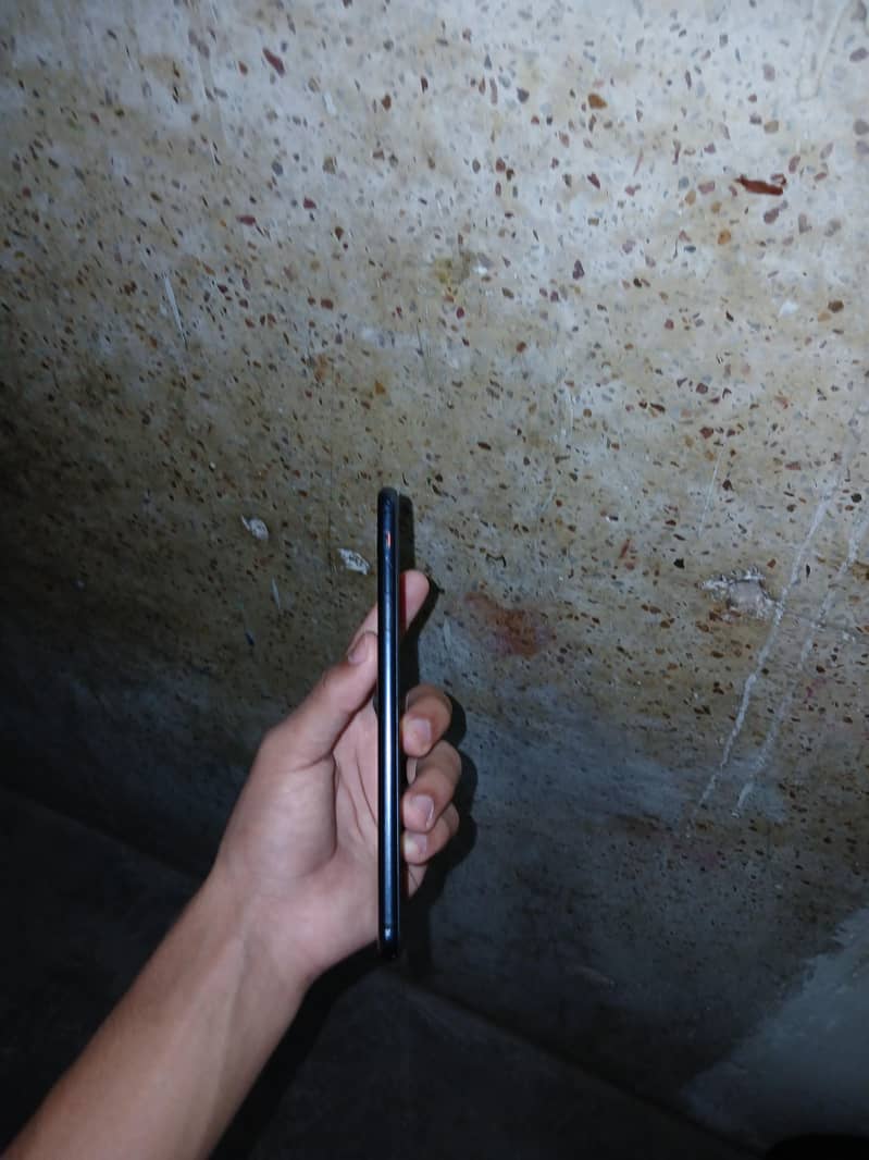 Apple iPhone 7 Plus 1