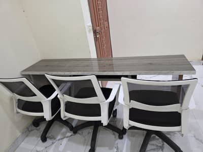adjustable chair 5x slightly used