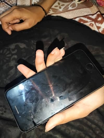 Apple iPhone 7