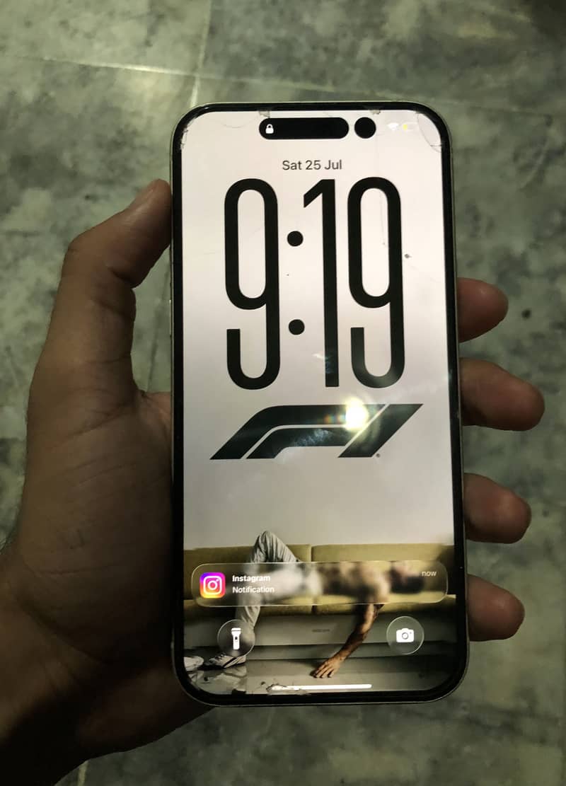 iPhone 15 plus jv 0