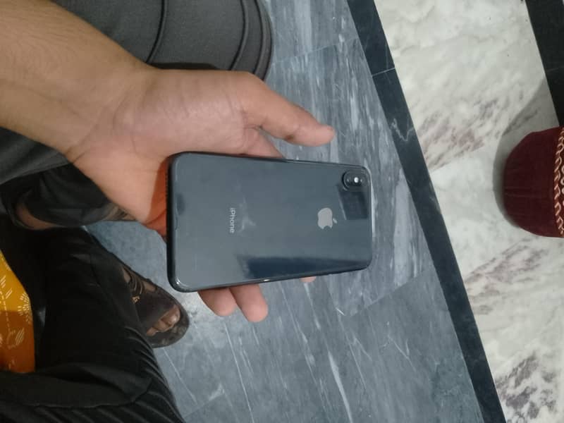 iphone Xs max 4