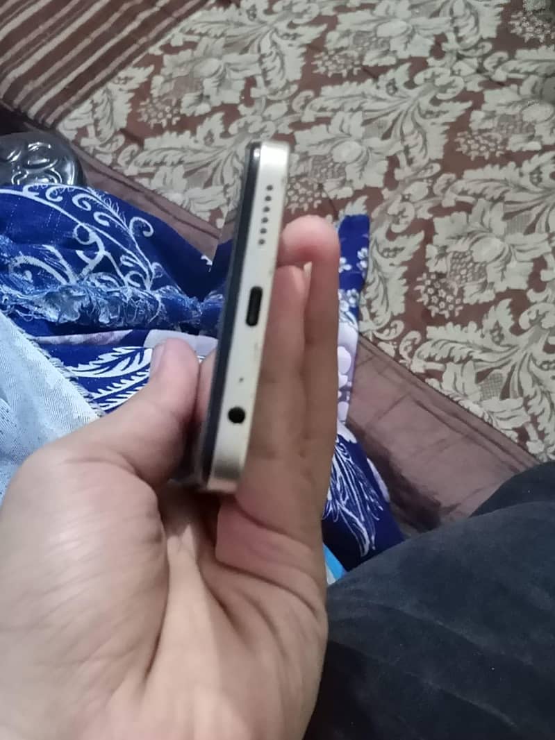 Itel A70 3