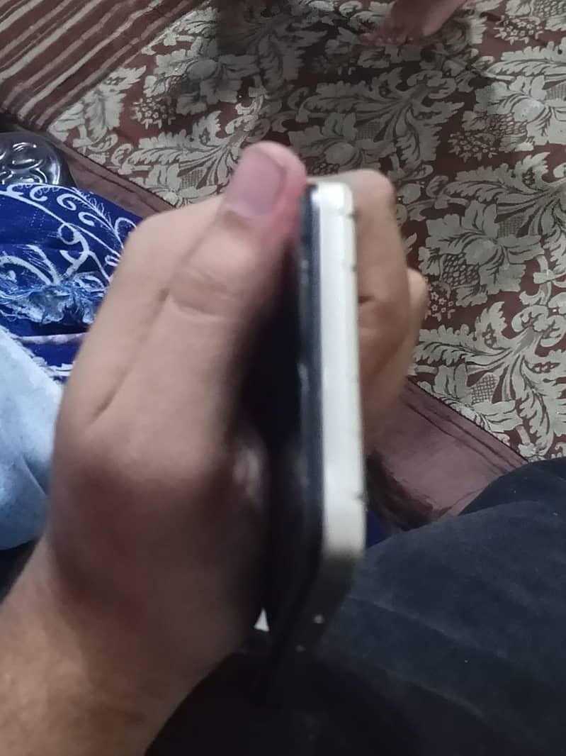Itel A70 6