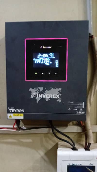 Inverex inverter 2.5 Kw veryon 1