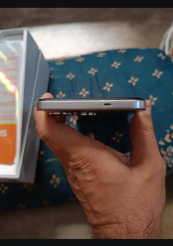 Tecno spark 40 2