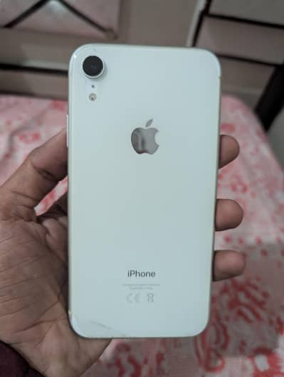 Apple iPhone XR