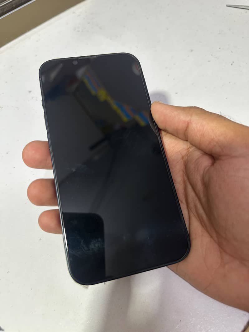 iPhone 13 jv 2