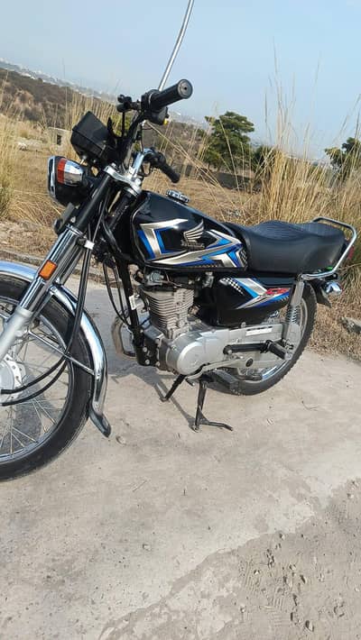 Honda cg125 25 model