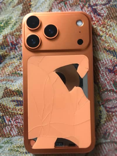 Apple iPhone XR cnvrt to 17pro