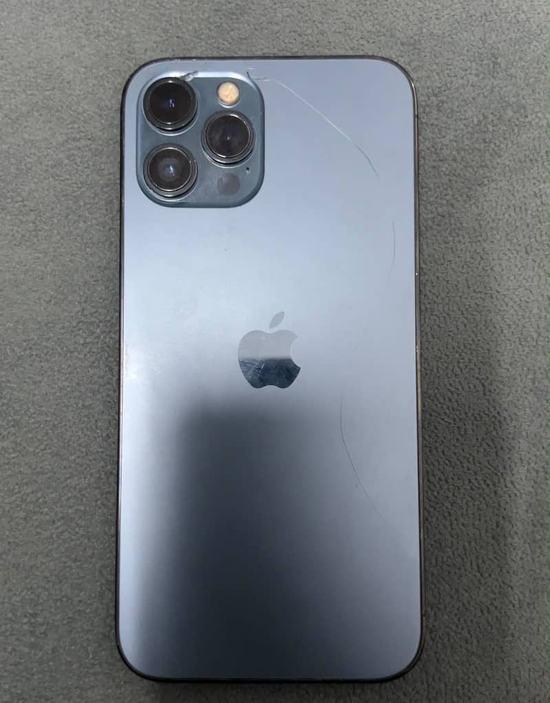 iPhone 12 Pro Max 0