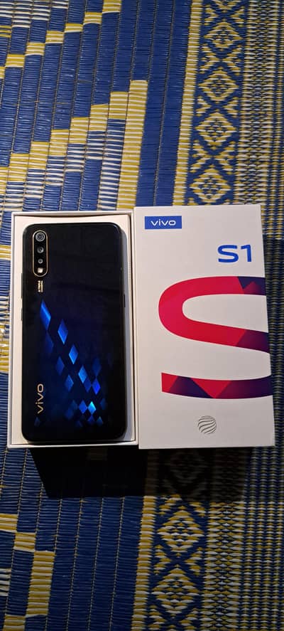 Vivo S1