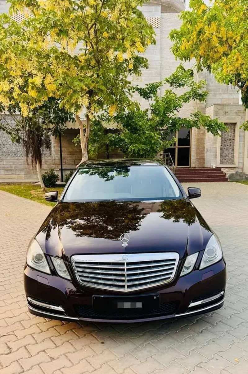 Mercedes E Class 2011 1