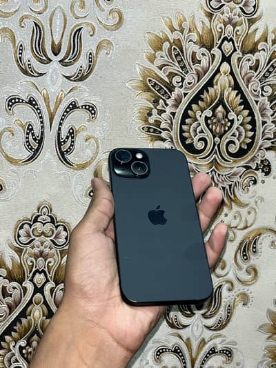 Apple iPhone 15