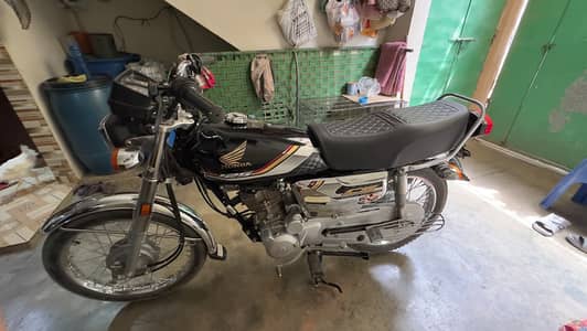 Honda CG 125 2025