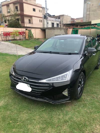 Hyundai Elantra 2022