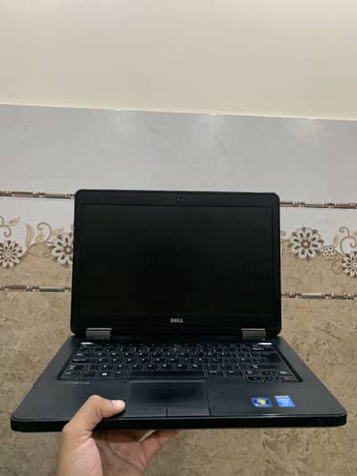 Dell Latitude E5440 | Core i5 - 4th Gen | 8 GBs RAM - 128 GBs SSD