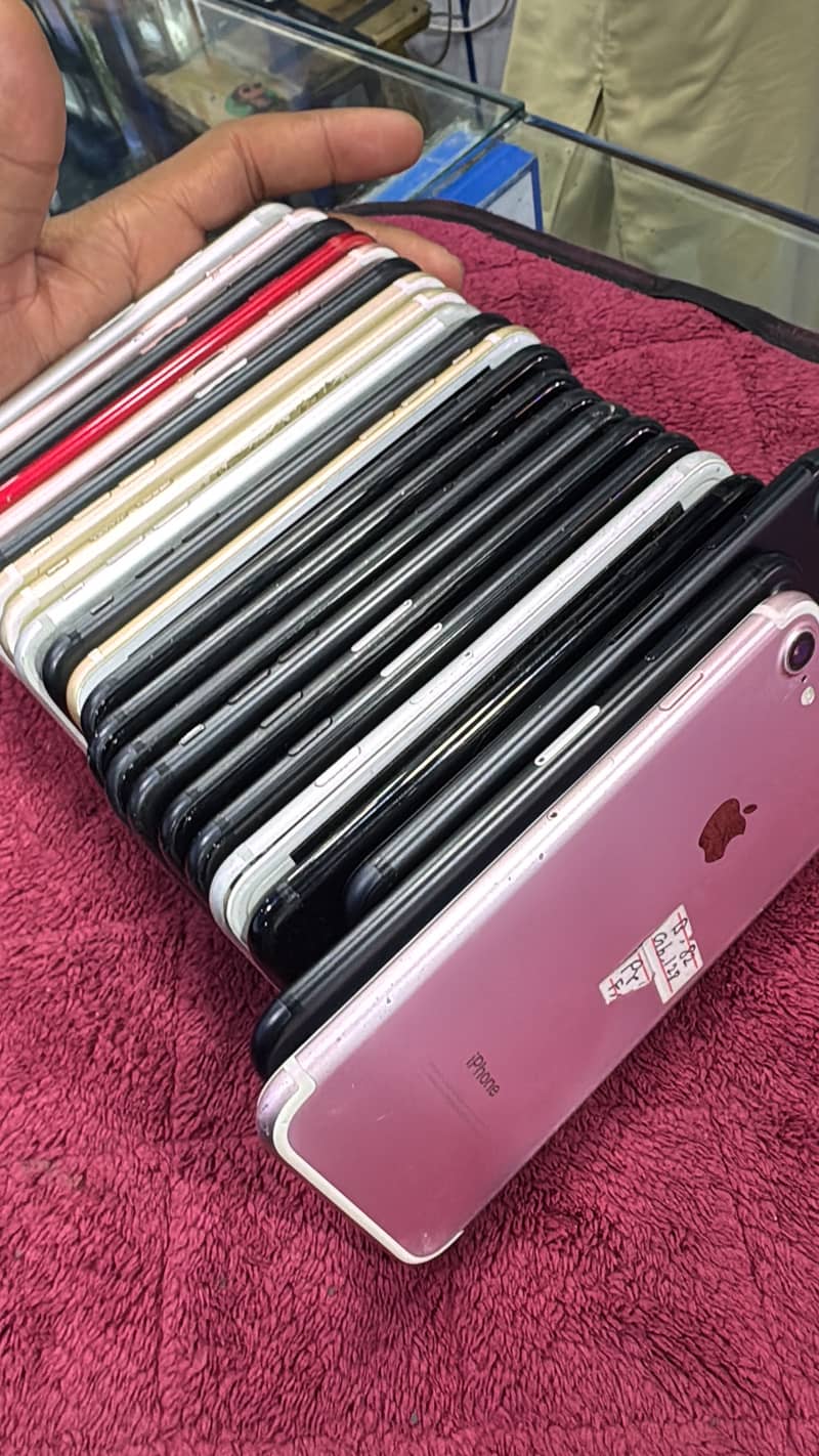 Apple iPhone 7 1