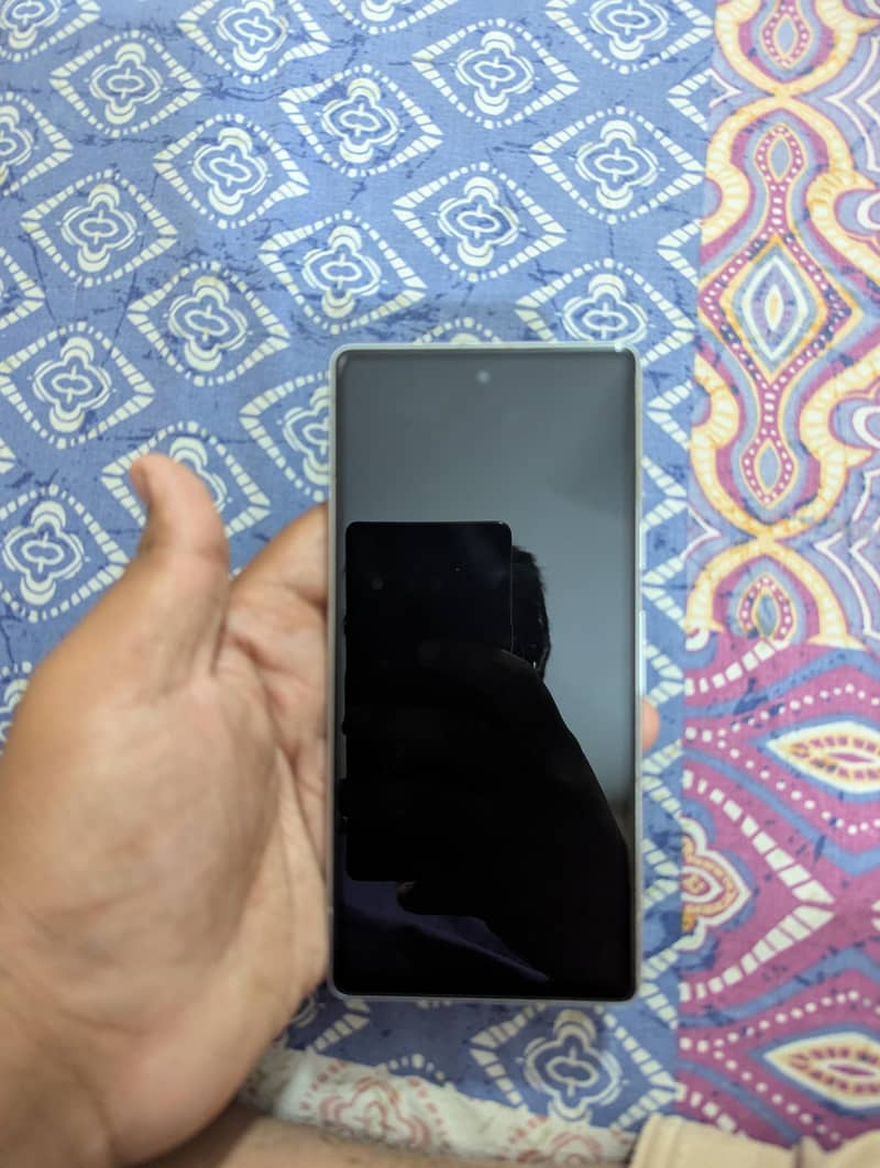 Google Pixel 7a 1