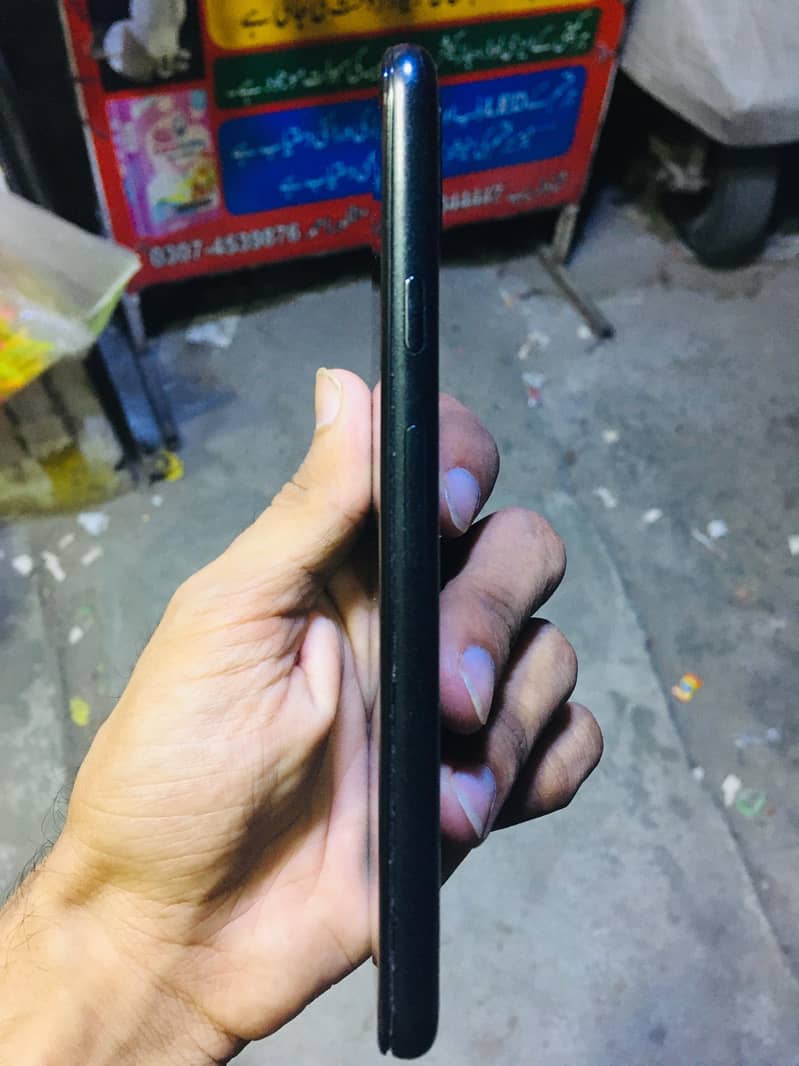 Google Pixel 5 0