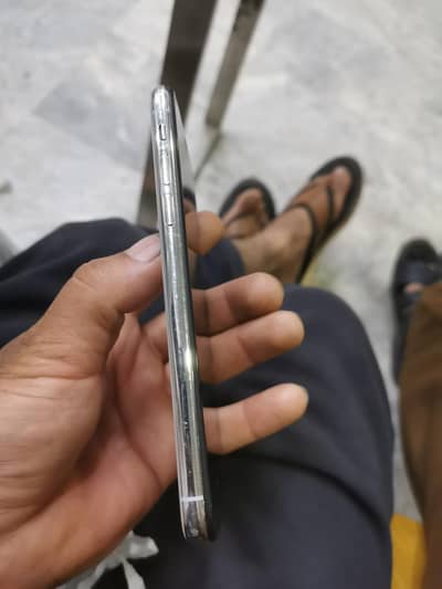 Apple iPhone X pta approved and penal change