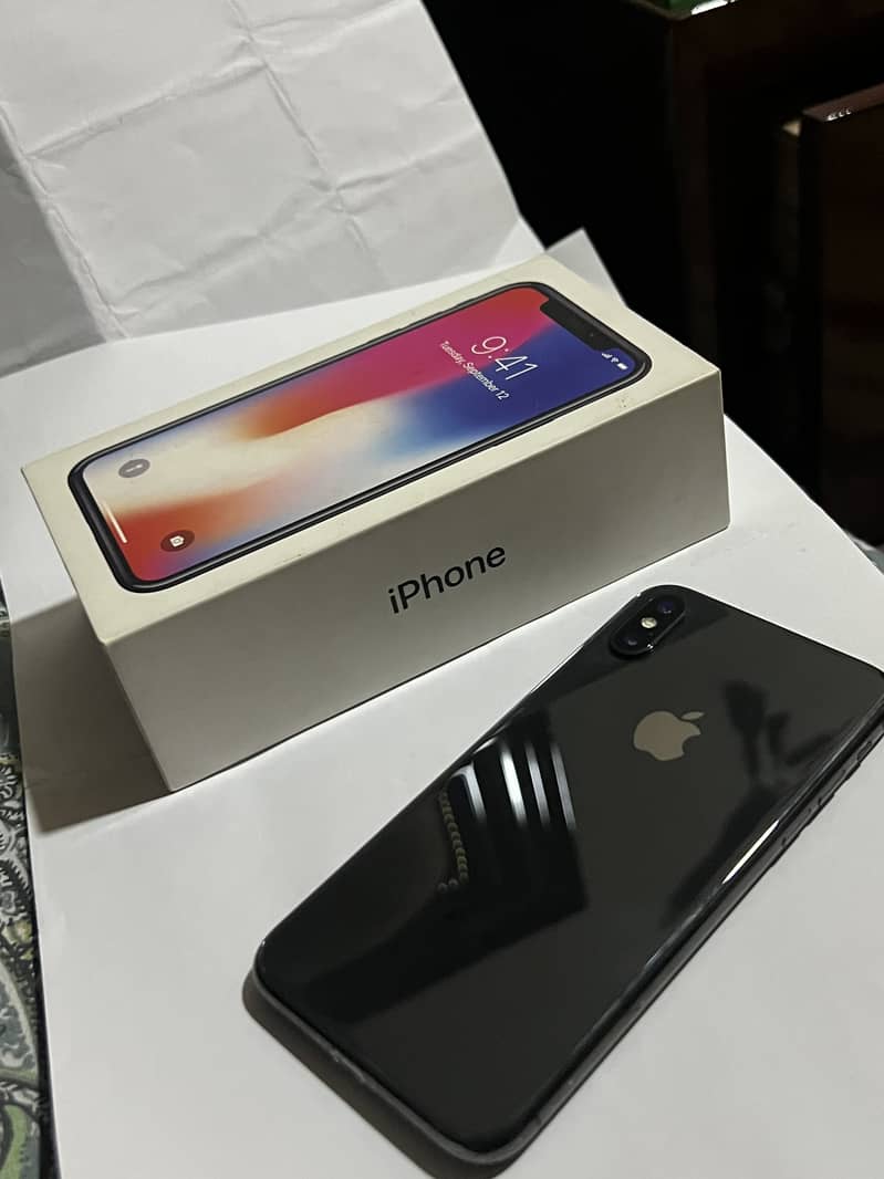 Apple iPhone X 3