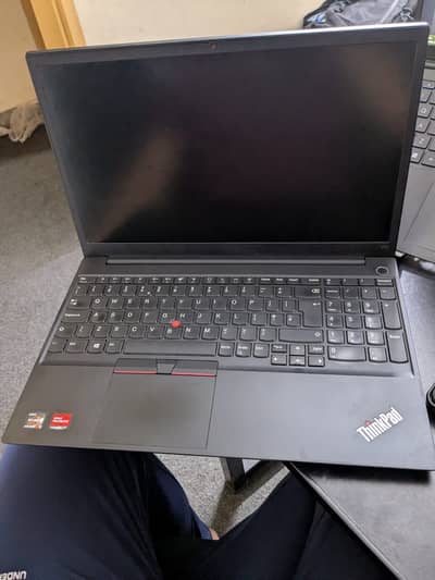 Lenono ThinkPad Ryzen 5 home used