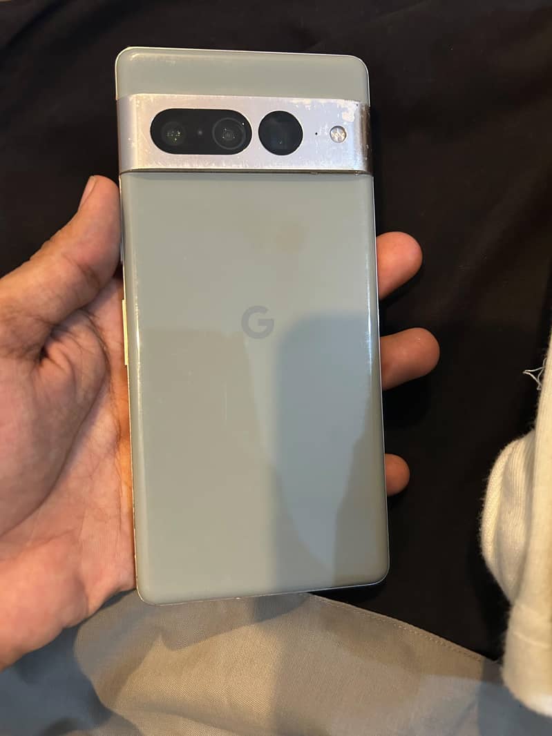 Google Pixel 7 Pro 2