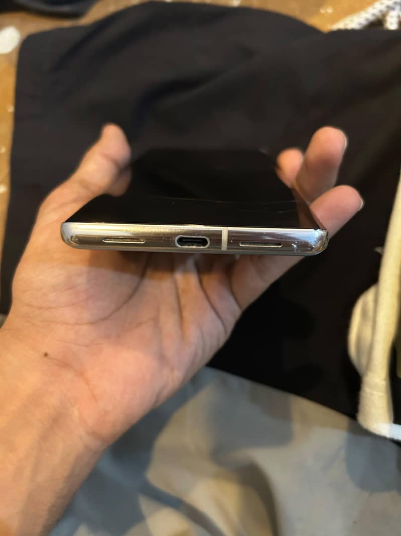 Google Pixel 7 Pro 4