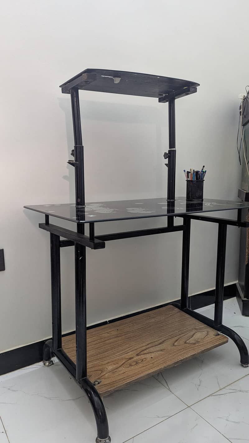 Office table 0