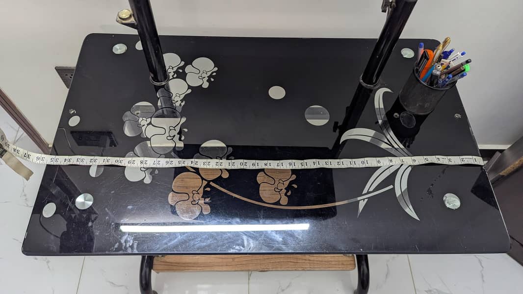 Office table 4