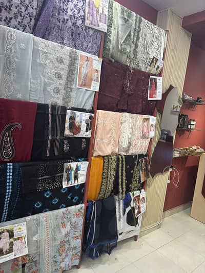 Outlet accessories
