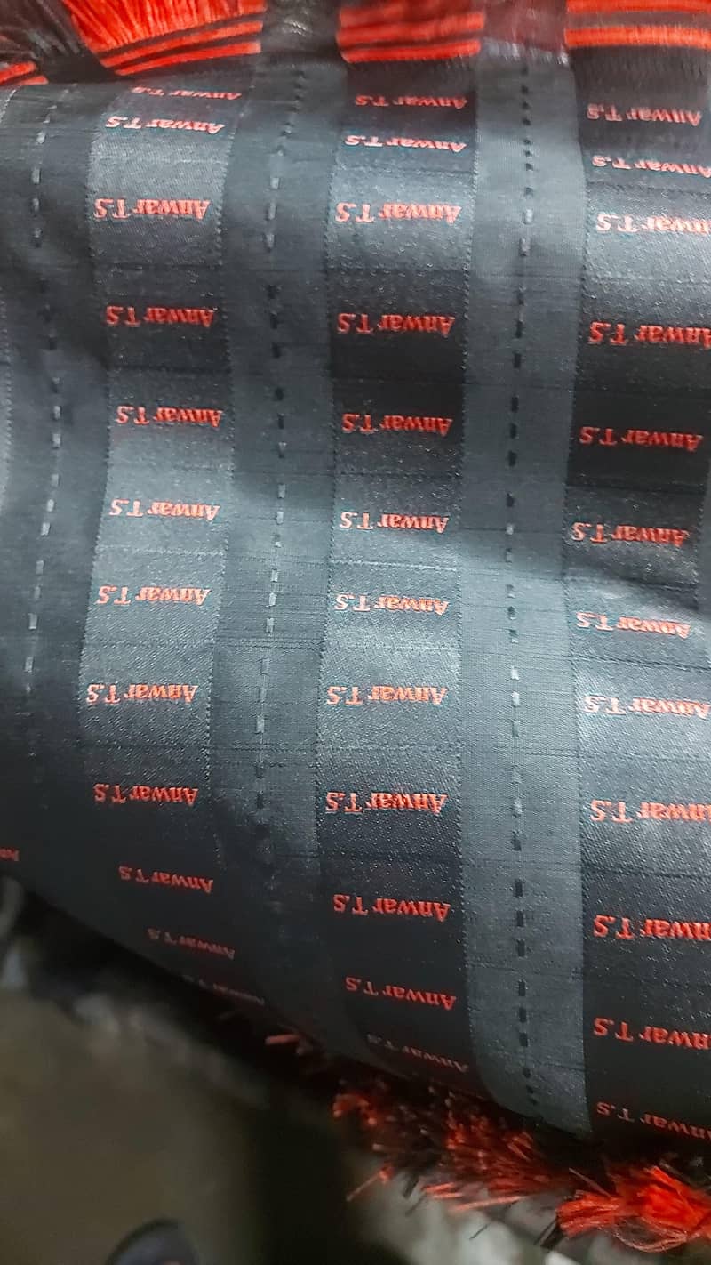label & tag's 6